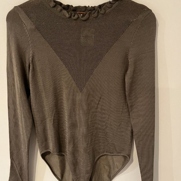 Free People Intimately Free Ruffle Long Sleeve Bodysuit NWT Moss Size Medium - Picture 3 of 8
